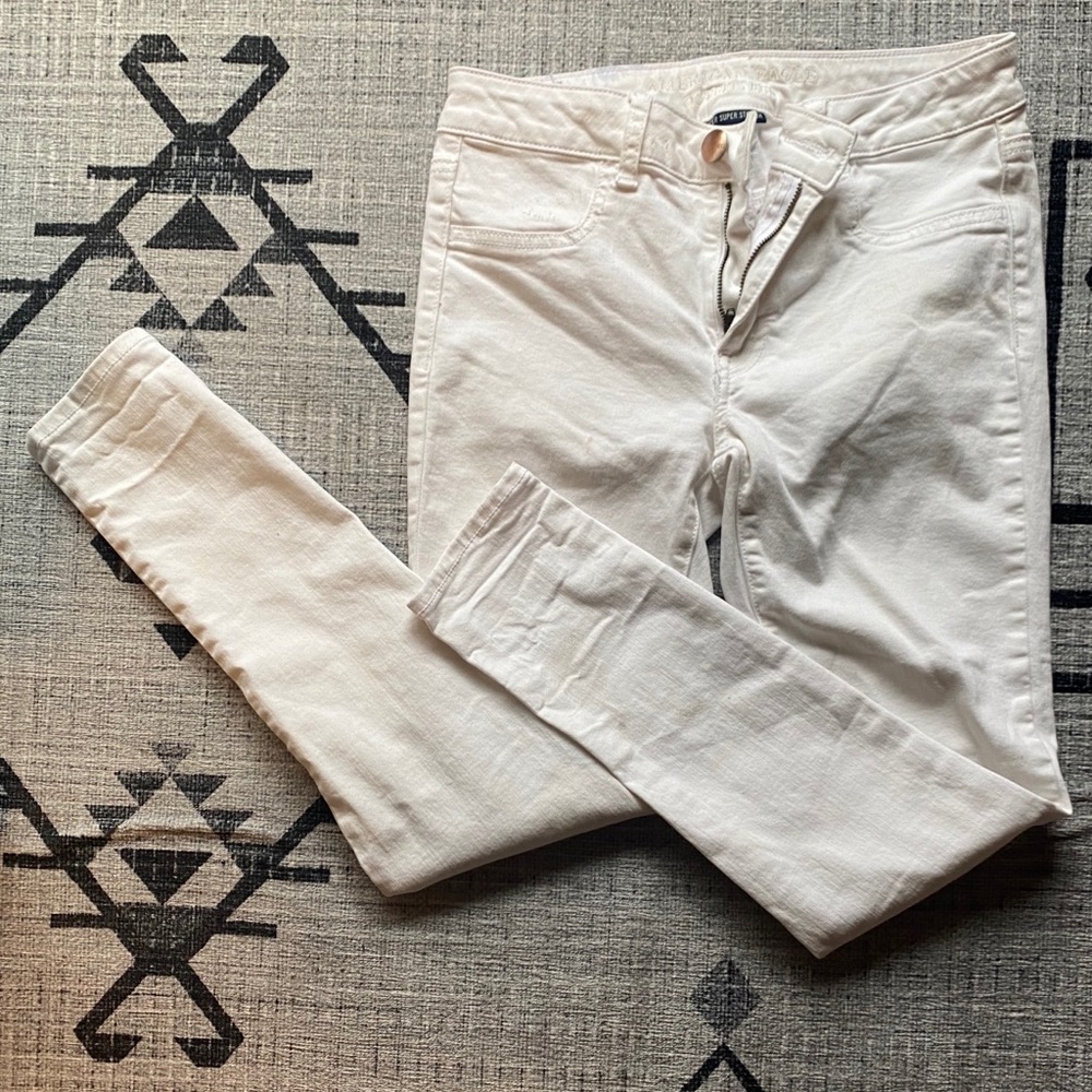 American Eagle White Jegging